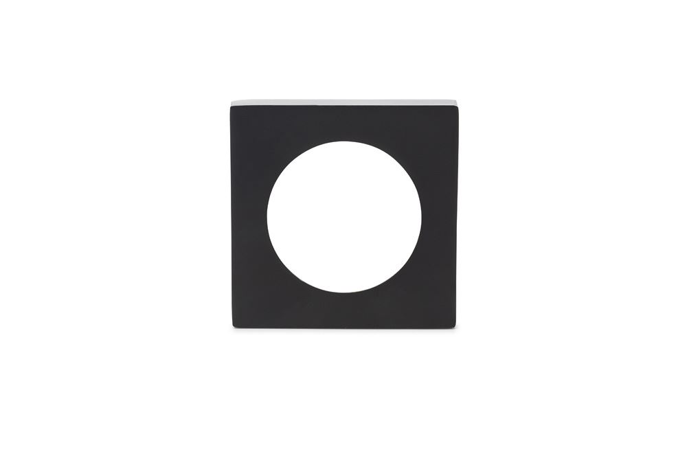 צוהר אור שחור מרובע